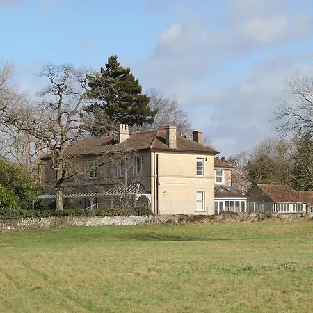 Roseneath House 4* Bristol