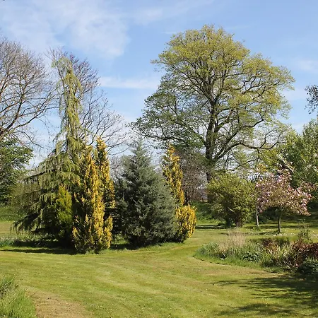 Roseneath House 4*