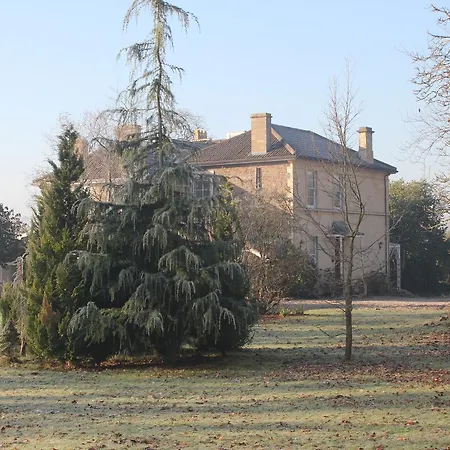 Roseneath House