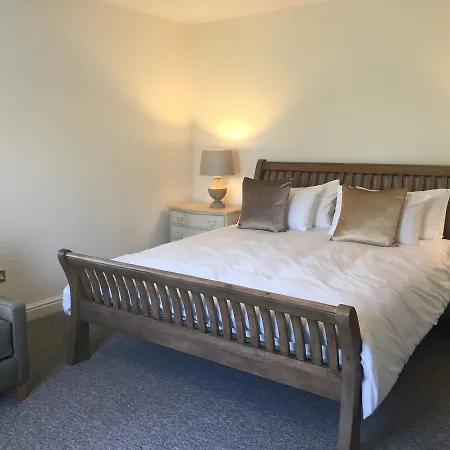 Roseneath House Couette-café 4*